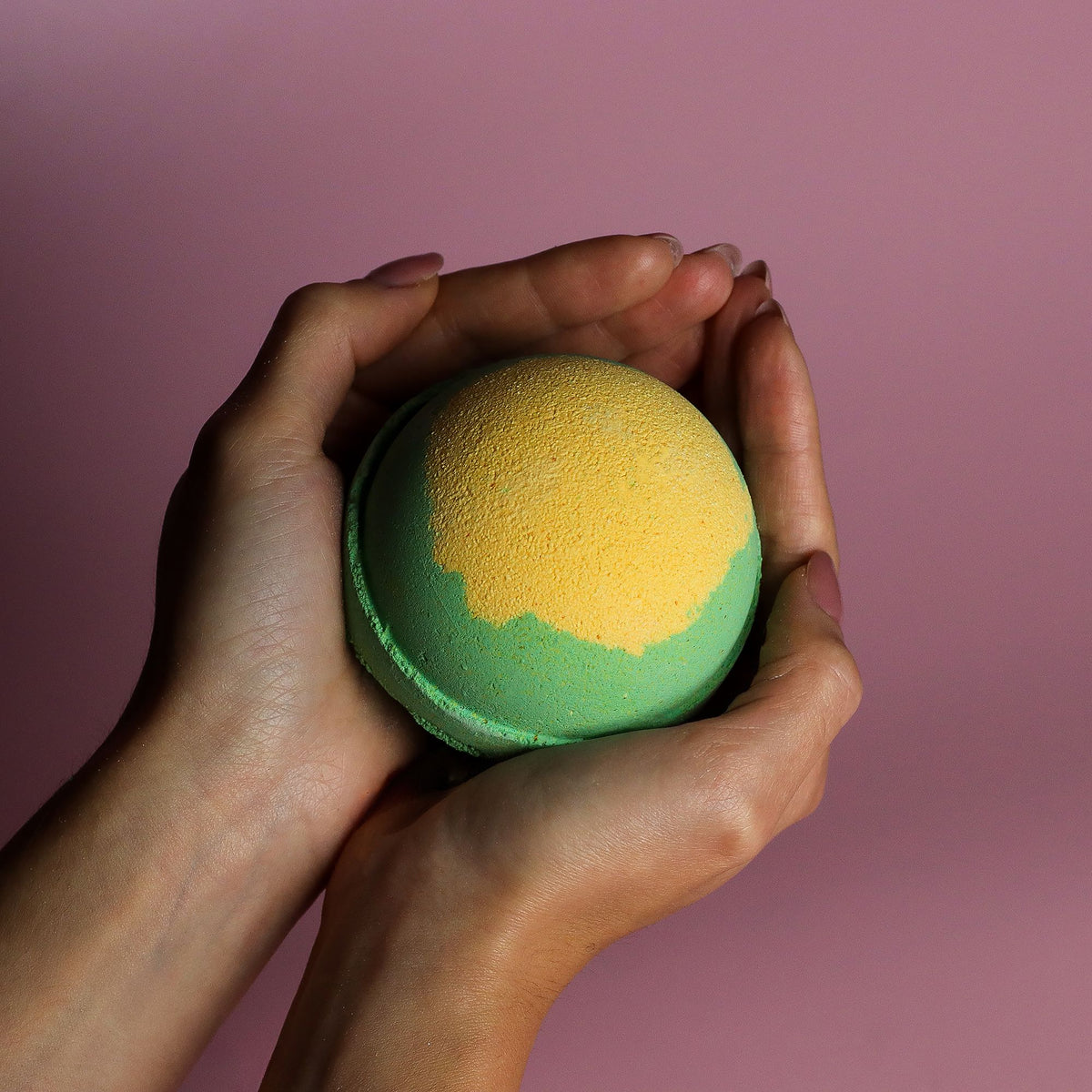 Set of 3 Apple Pie & Custard Bath Bombs
